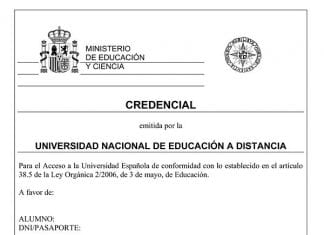 Acreditación de estudiantes procedentes del sistema educativo inglés para el acceso a la universidad Acreditación de estudiantes procedentes del sistema educativo inglés para el acceso a la universidad