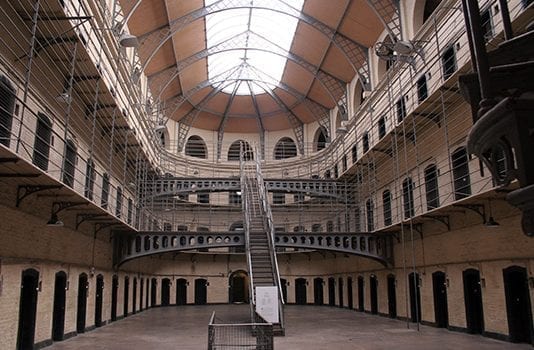 Cómo ser Funcionario de Prisiones Cómo ser Funcionario de Prisiones