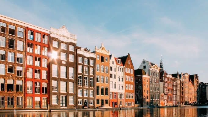 Trabajar en Amsterdam: Cómo encontrar empleo en este destino Trabajar en Amsterdam: Cómo encontrar empleo en este destino