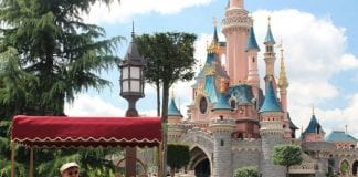 Disney está seleccionando personal para trabajar en sus Parques Disney está seleccionando personal para trabajar en sus Parques