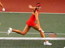 Alba Cortina, tenista: “Es un privilegio mejorar tu nivel deportivo mientras haces un grado en inglés” Alba Cortina, tenista: “Es un privilegio mejorar tu nivel deportivo mientras haces un grado en inglés”