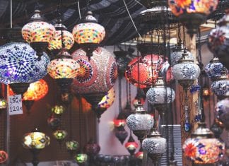 Becas Schwarzman para líderes que deseen estudiar maestría en China. Becas Schwarzman para líderes que deseen estudiar maestría en China.