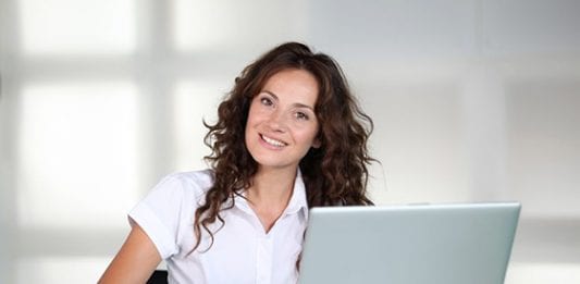 ¿ Qué funciones desempeña un auxiliar administrativo? ¿ Qué funciones desempeña un auxiliar administrativo?