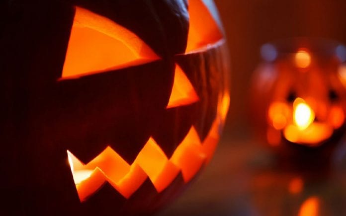Cómo los inmigrantes crearon Halloween