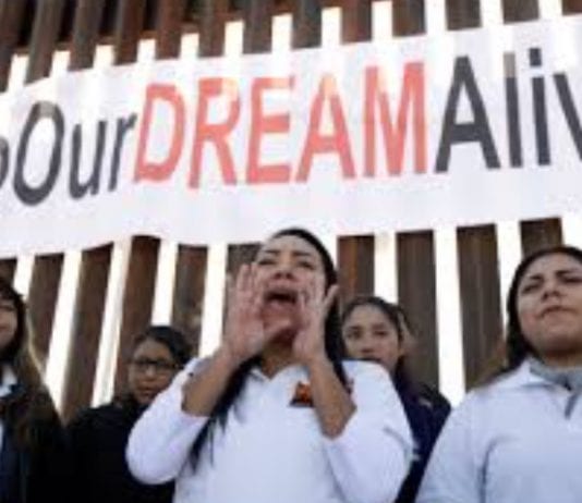 Los demócratas investigan antes del fallo de la Corte Suprema sobre ‘Dreamers Los demócratas investigan antes del fallo de la Corte Suprema sobre ‘Dreamers