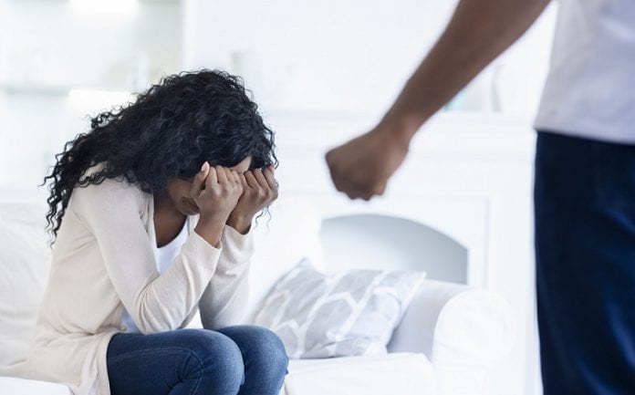 Violencia domestica: ¿ cómo la enfrento en mi condición de inmigrante?