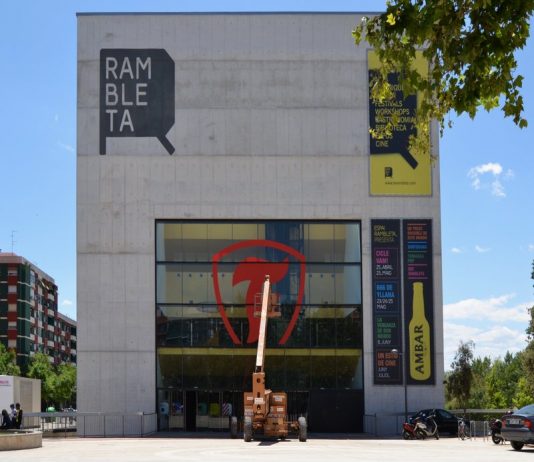 Beca de Investigación y Producción Artística, gana EUR 6.000 Beca de Investigación y Producción Artística, gana EUR 6.000