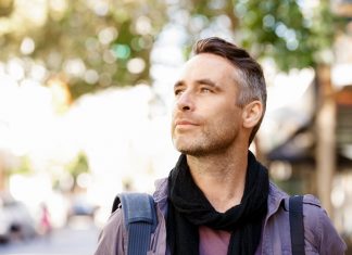 Entré como turista y me quedé en el país, ¿ Qué debo hacer? Entré como turista y me quedé en el país, ¿ Qué debo hacer?