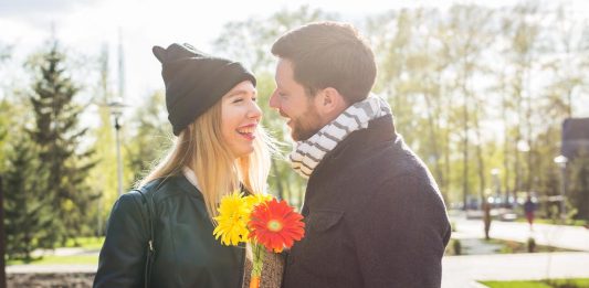 Si tengo un proceso de residencia pendiente, ¿ Puedo aplicar a la Visa de esposo no inmigrante? Si tengo un proceso de residencia pendiente, ¿ Puedo aplicar a la Visa de esposo no inmigrante?