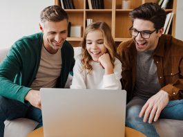 Si soy ciudadano estadounidense, ¿ Puedo pedir a mis padres adoptivos? Si soy ciudadano estadounidense, ¿ Puedo pedir a mis padres adoptivos?