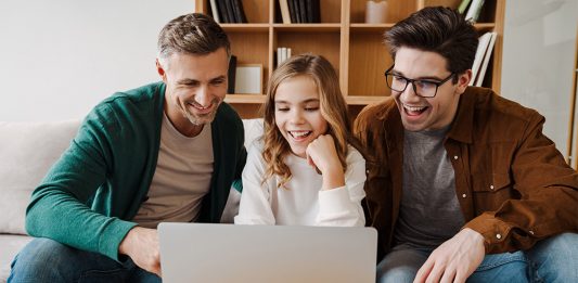Si soy ciudadano estadounidense, ¿ Puedo pedir a mis padres adoptivos? Si soy ciudadano estadounidense, ¿ Puedo pedir a mis padres adoptivos?