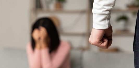 ¿ Puedo presentar una solicitud de VAWA si mi abusador tiene una visa temporal? ¿ Puedo presentar una solicitud de VAWA si mi abusador tiene una visa temporal?