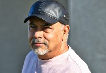 Soy residente permanente con 4 años en los Estados Unidos, ¿ puedo iniciar mi proceso de naturalización? Soy residente permanente con 4 años en los Estados Unidos, ¿ puedo iniciar mi proceso de naturalización?