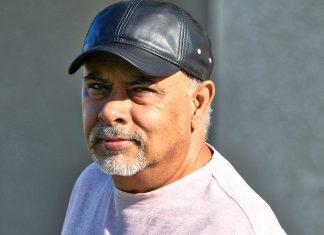 Soy residente permanente con 4 años en los Estados Unidos, ¿ puedo iniciar mi proceso de naturalización? Soy residente permanente con 4 años en los Estados Unidos, ¿ puedo iniciar mi proceso de naturalización?