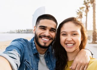Si llevo más de dos años de casada, ¿ pueden darme mi residencia permanente? Si llevo más de dos años de casada, ¿ pueden darme mi residencia permanente?