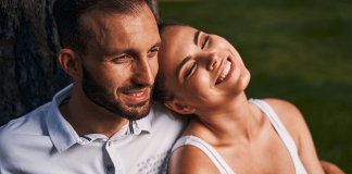 ¿ Mi esposo puede salir del país mientras está en trámite mi petición familiar? ¿ Mi esposo puede salir del país mientras está en trámite mi petición familiar?