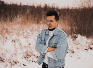 ¿ Qué pasa si me mudo mientras el Servicio de Inmigración de Estados Unidos (USCIS) está procesando mi caso? ¿ Qué pasa si me mudo mientras el Servicio de Inmigración de Estados Unidos (USCIS) está procesando mi caso?