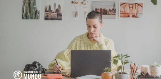 8 Cursos Online de Diseño Gráfico que puedes hacer desde casa 8 Cursos Online de Diseño Gráfico que puedes hacer desde casa