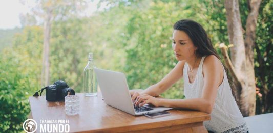 12 Páginas Web para descargar audiolibros gratis 12 Páginas Web para descargar audiolibros gratis