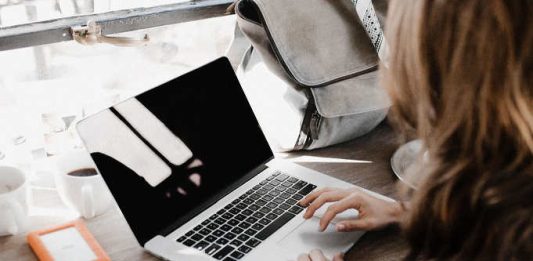 Trabajar como Asistente Virtual desde casa Trabajar como Asistente Virtual desde casa