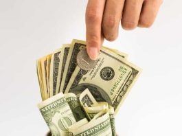 What Are Micro Scholarships? Are They Worth It? What Are Micro Scholarships? Are They Worth It?