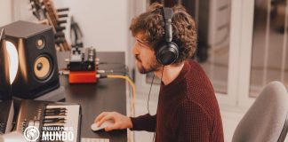 Cómo hacer un negocio de crear y vender música generada por IA Cómo hacer un negocio de crear y vender música generada por IA