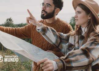 Trabajar Remotamente Mientras Viajas: Consejos y Consideraciones Legales Trabajar Remotamente Mientras Viajas: Consejos y Consideraciones Legales