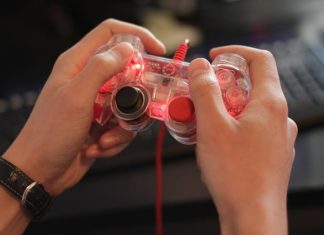 5 ventajas e riesgos de ser probador de videojuegos (Game Tester) 5 ventajas e riesgos de ser probador de videojuegos (Game Tester)