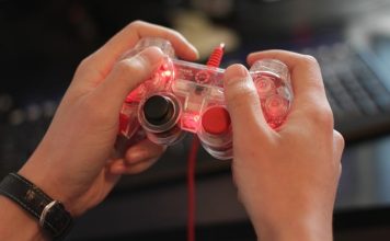 5 ventajas e riesgos de ser probador de videojuegos (Game Tester) 5 ventajas e riesgos de ser probador de videojuegos (Game Tester)